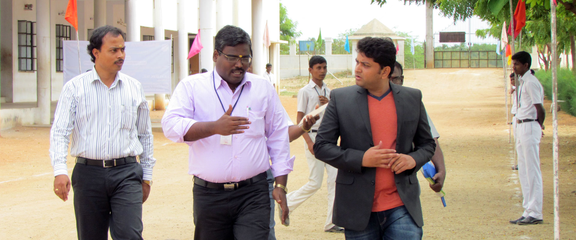 soft skills training for Industries and Corporate in Madurai,soft skills training for Schools and colleges and Institutions in Madurai,soft skills training program for school / College in madurai